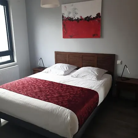 Attic Pour 4 Personnes مونستر